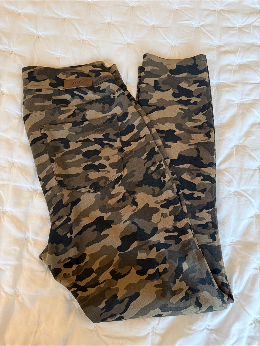 Jag Jeans Women's Camouflage Leggings - Olive and Black Camo size medium